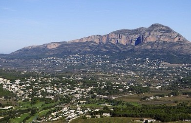 Residential areas at the foot of the mountain El Montgó